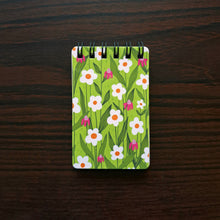 Load image into Gallery viewer, Daisy Jungle Mini Notepad