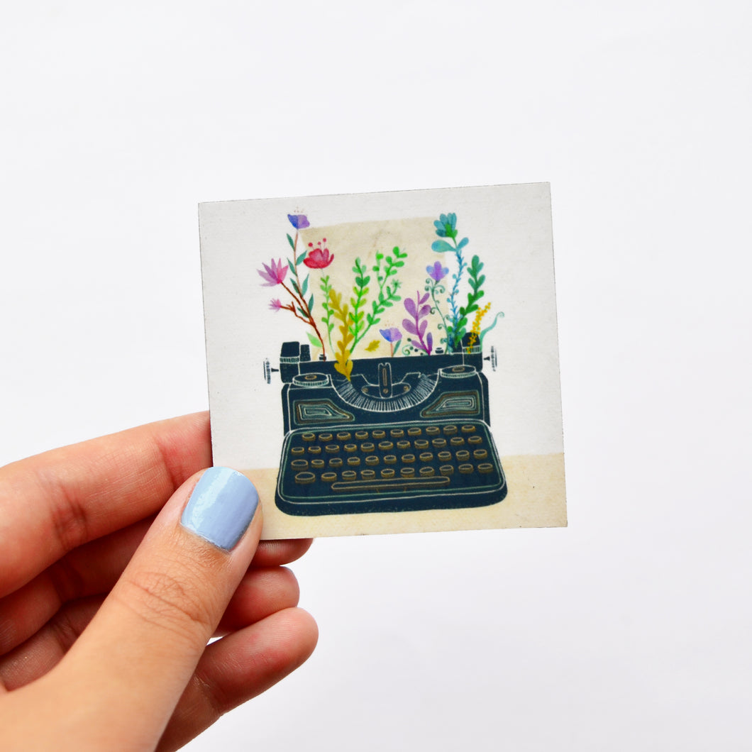 Typewriter Magnet